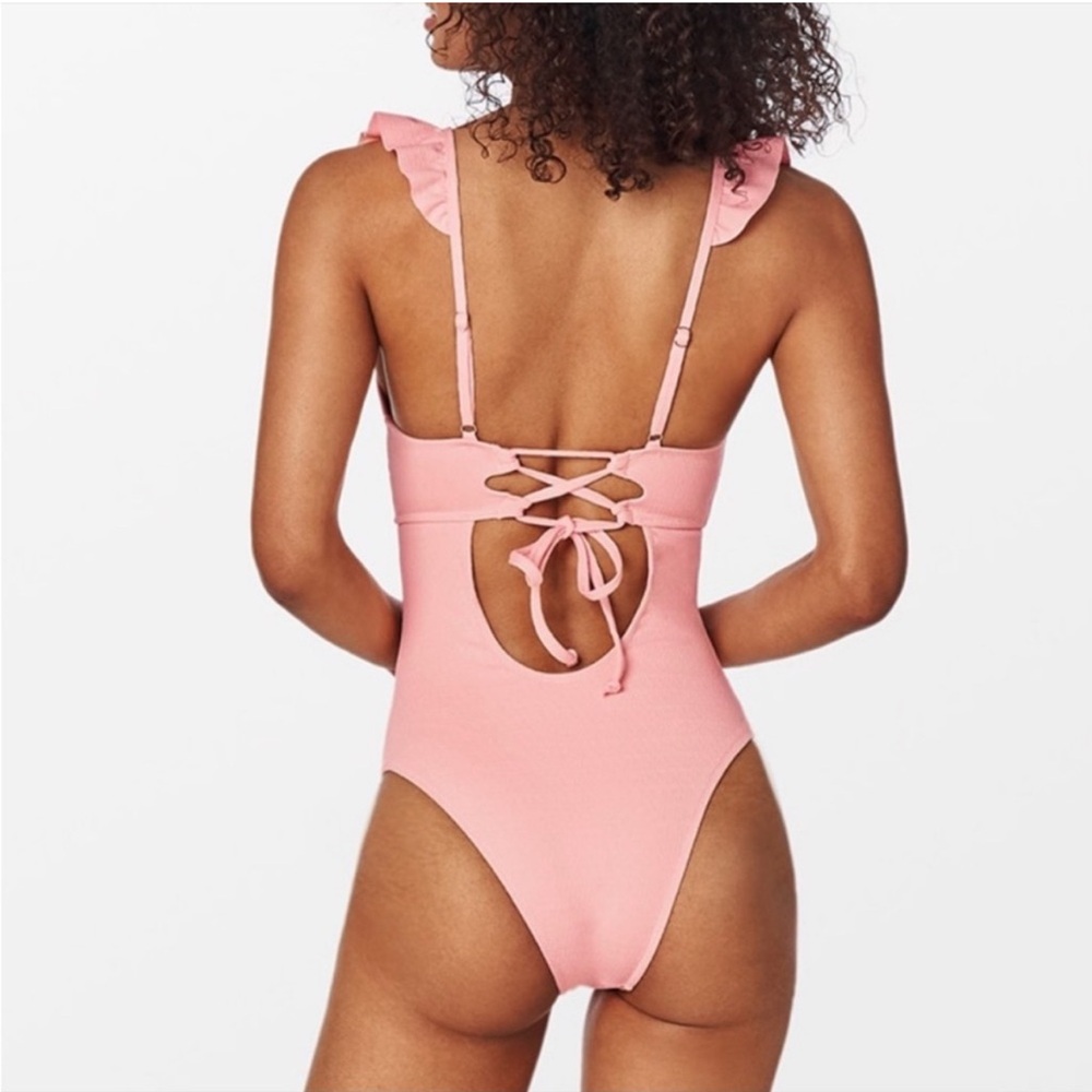 Cupshe V-Neck Pink Ruffled Lace Up Back One-Piece Cheeky Swimsuit Medium NWT - Picture 3 of 10